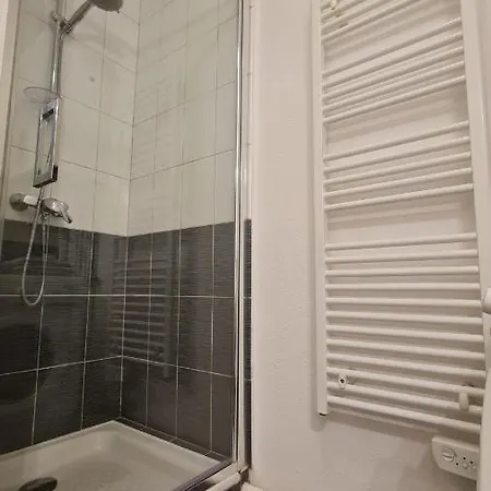 Logement Entier : Appartement, Houssen Exterior photo